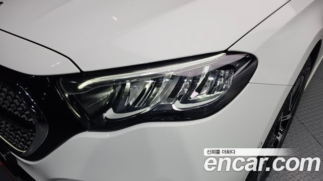 Mercedes-Benz E-Class E200 Avantgarde