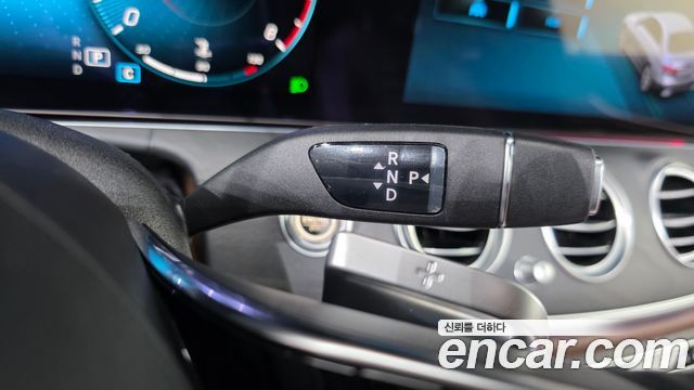 Mercedes-Benz E-Class E250 AMG Line
