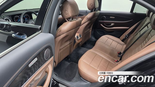 Mercedes-Benz E-Class E250 AMG Line