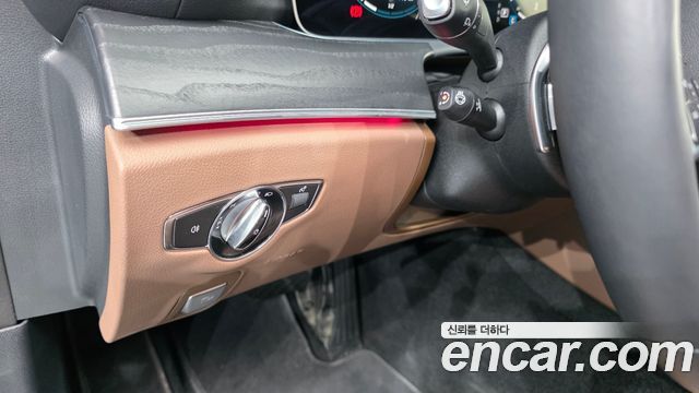 Mercedes-Benz E-Class E250 AMG Line