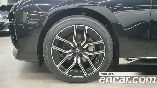 BMW 7-Series 740d xDrive M Sport