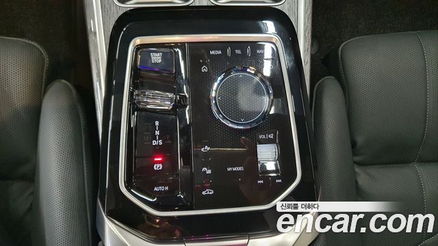 BMW 7-Series 740d xDrive M Sport