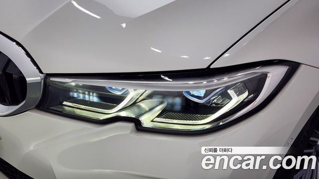 BMW 3-Series 320i M Sport