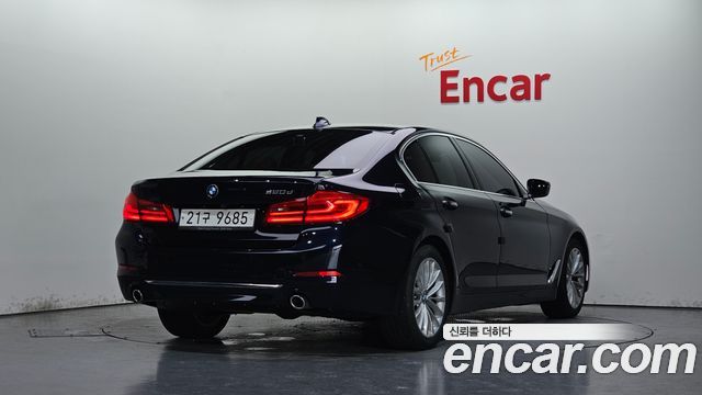 BMW 5-Series 520d Luxury Special Edition