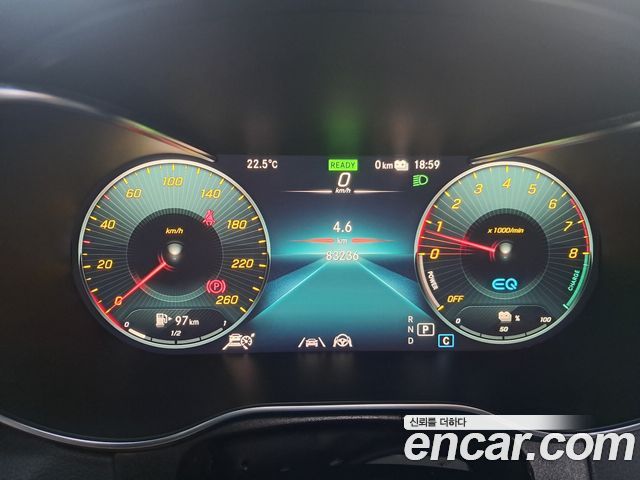 Mercedes-Benz GLC-Class GLC300e 4MATIC