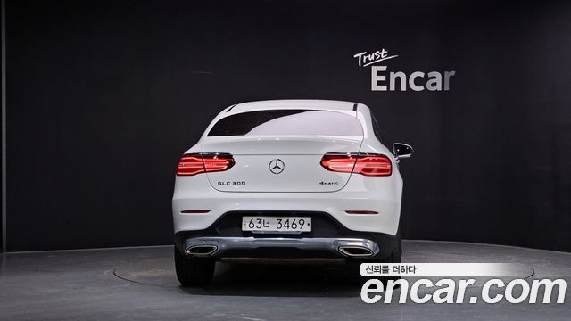 Mercedes-Benz GLC-Class GCL300 4MATIC Coupe
