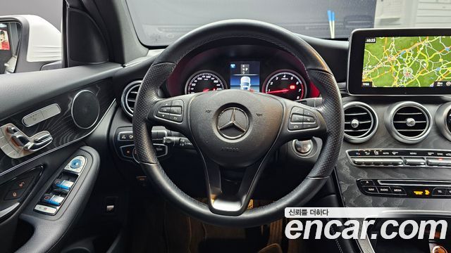 Mercedes-Benz GLC-Class GCL300 4MATIC Coupe