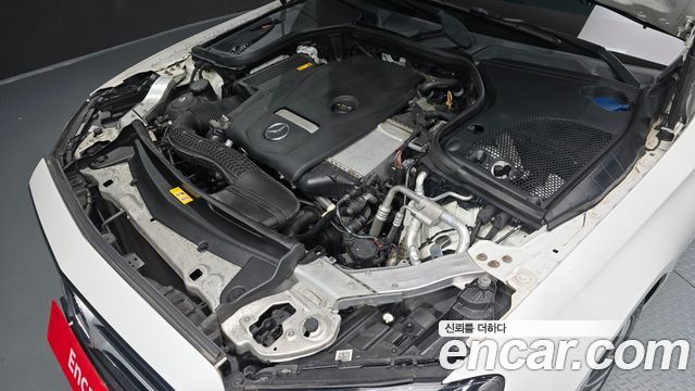 Mercedes-Benz E-Class E300 Avantgarde