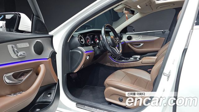 Mercedes-Benz E-Class E300 Avantgarde