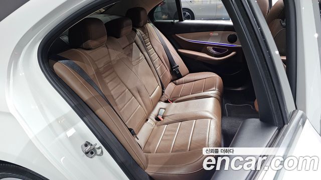 Mercedes-Benz E-Class E300 Avantgarde