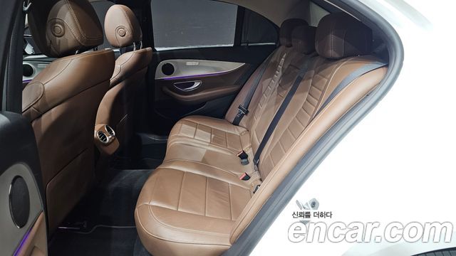 Mercedes-Benz E-Class E300 Avantgarde