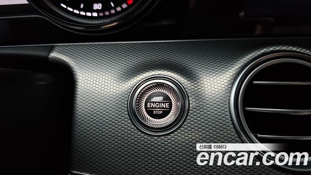 Mercedes-Benz E-Class E300 Avantgarde