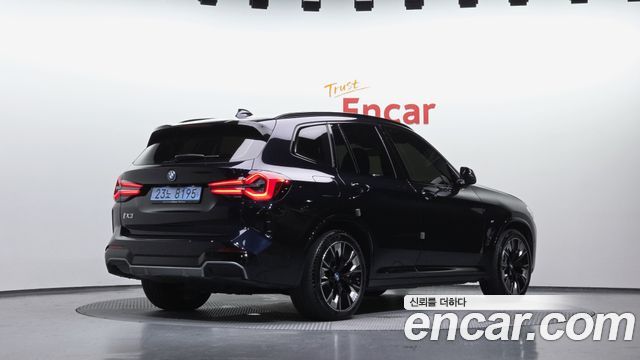 BMW iX3 M Sports