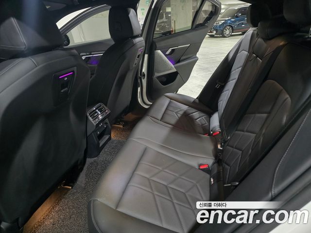 BMW 5-Series 520i M Sport
