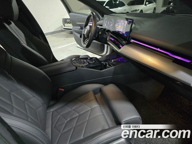 BMW 5-Series 520i M Sport
