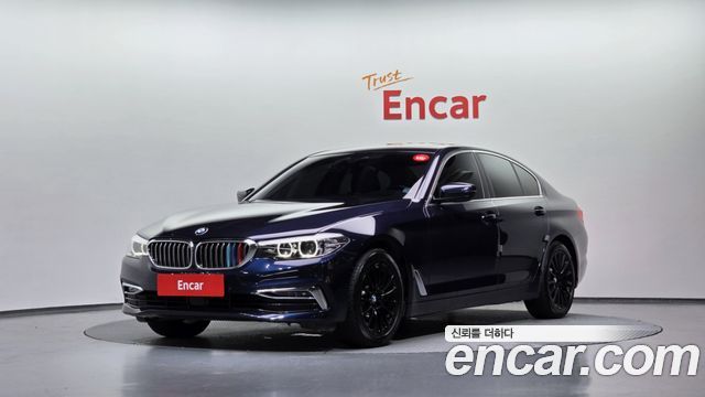 BMW 5-Series 520i Luxury