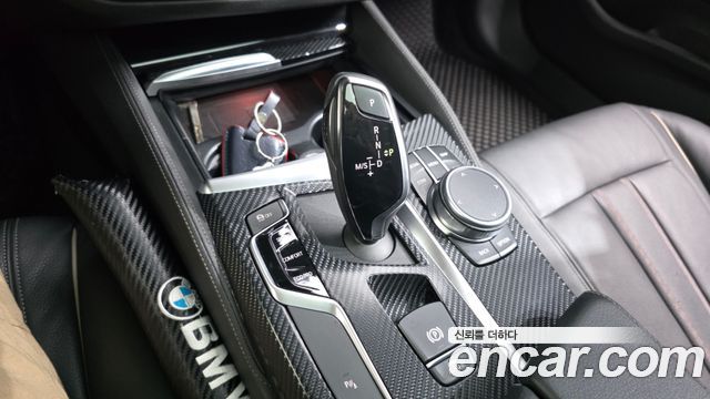 BMW 5-Series 520i Luxury