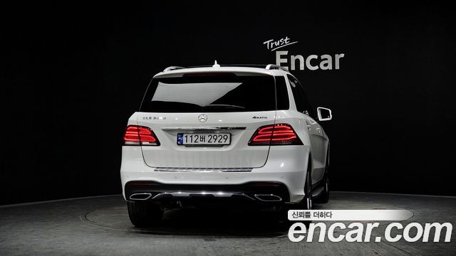 Mercedes-Benz GLE-Class GLE350 d 4MATIC Premium
