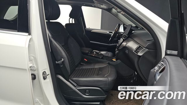 Mercedes-Benz GLE-Class GLE350 d 4MATIC Premium
