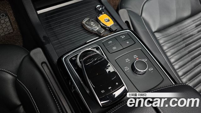 Mercedes-Benz GLE-Class GLE350 d 4MATIC Premium