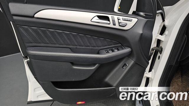 Mercedes-Benz GLE-Class GLE350 d 4MATIC Premium