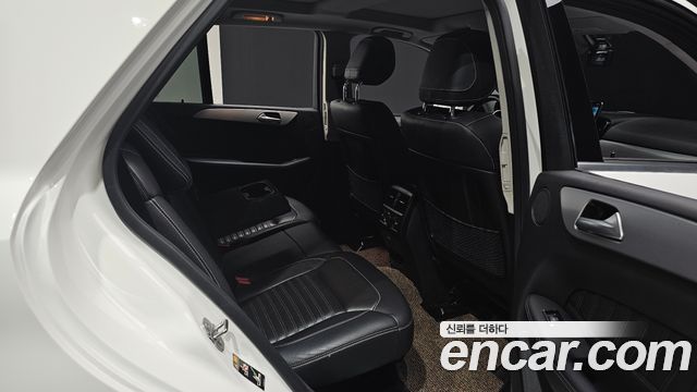 Mercedes-Benz GLE-Class GLE350 d 4MATIC Premium