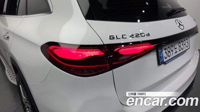 Mercedes-Benz GLC-Class GLC220 d 4MATIC
