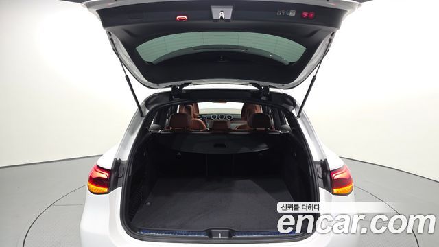 Mercedes-Benz GLC-Class GLC220 d 4MATIC