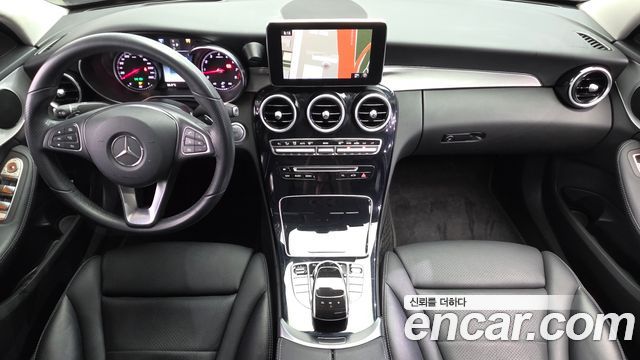Mercedes-Benz C-Class C200 Avantgarde