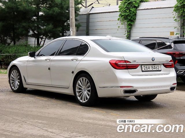 BMW 7-Series 730d xDrive