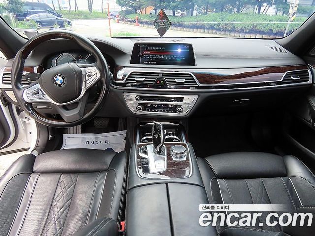 BMW 7-Series 730d xDrive