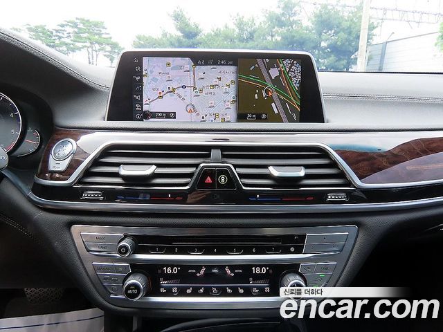 BMW 7-Series 730d xDrive