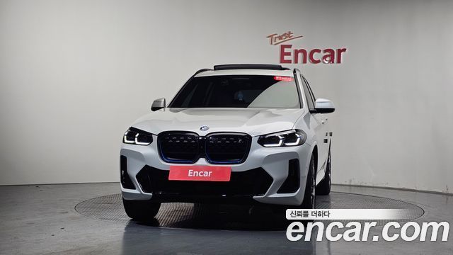 BMW iX3 M Sports