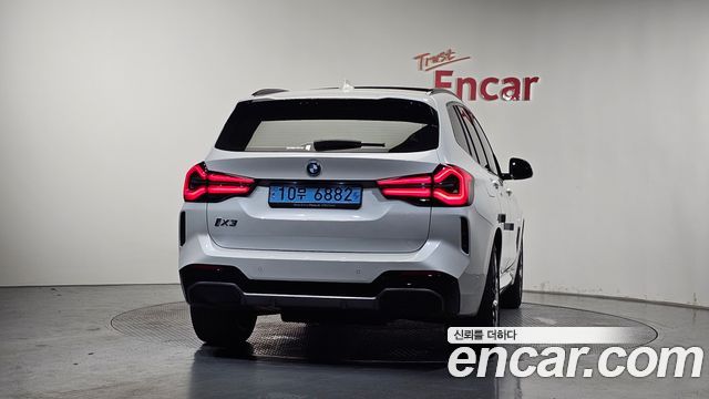 BMW iX3 M Sports
