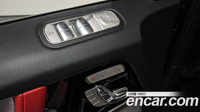 Mercedes-Benz G-Class AMG G63
