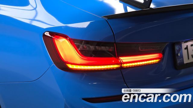 BMW 3-Series M340i Performance