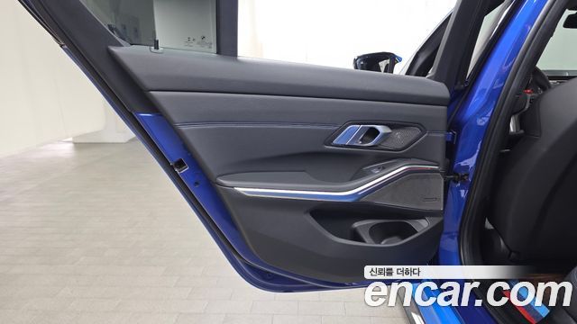 BMW 3-Series M340i Performance
