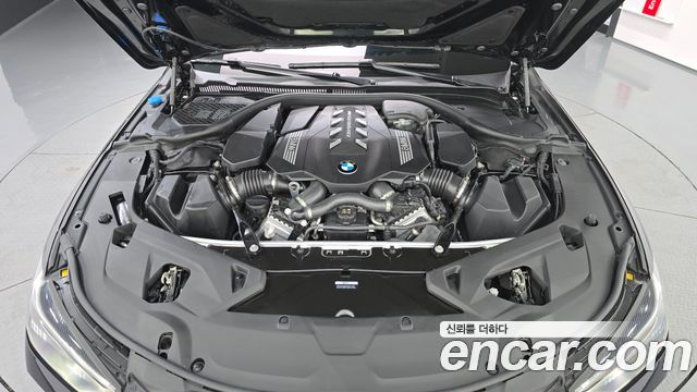 BMW 8-Series M850i xDrive Gran Coupe
