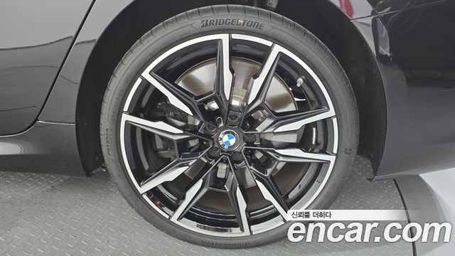 BMW 8-Series M850i xDrive Gran Coupe