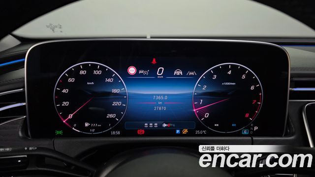 Mercedes-Benz E-Class E200 Avantgarde