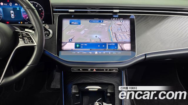Mercedes-Benz E-Class E200 Avantgarde