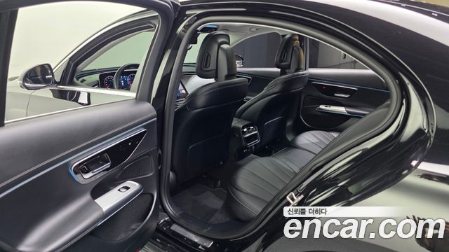 Mercedes-Benz E-Class E200 Avantgarde
