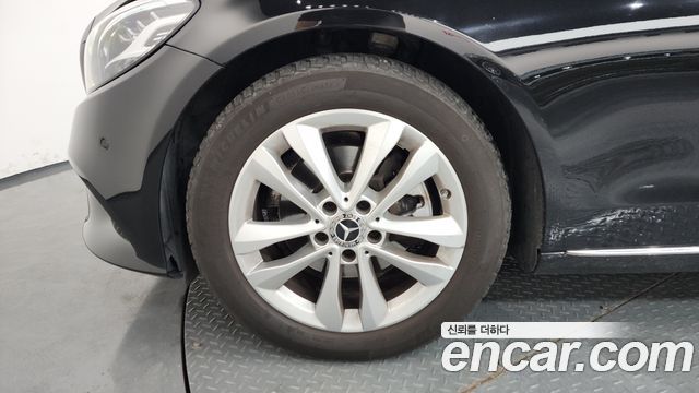 Mercedes-Benz C-Class C220 d Avantgarde