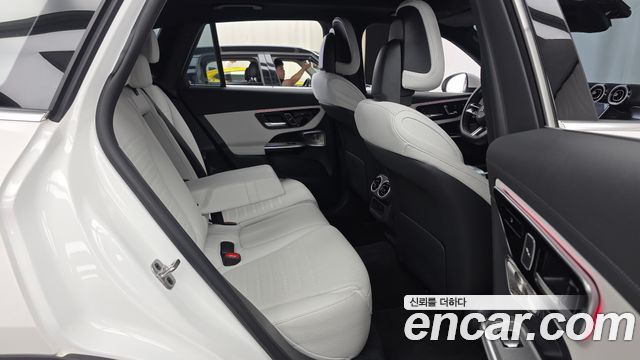 Mercedes-Benz GLC-Class GLC300 4MATIC AMG Line