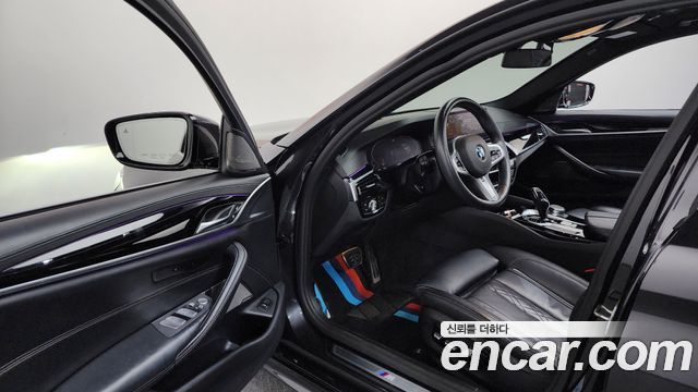 BMW 5-Series 520i M Sport