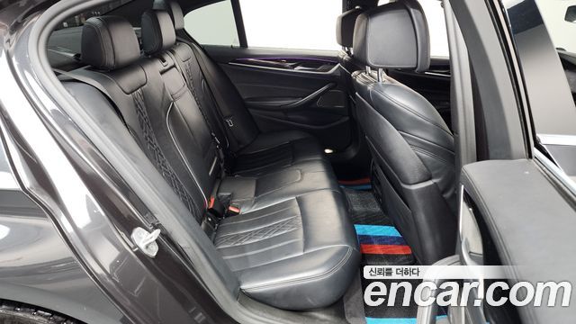BMW 5-Series 520i M Sport