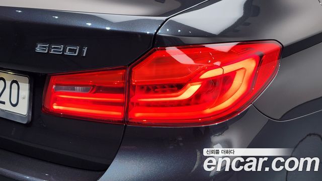 BMW 5-Series 520i M Sport