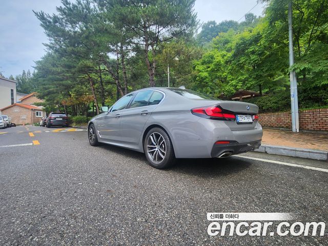 BMW 5-Series 520i M Sport