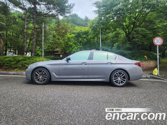 BMW 5-Series 520i M Sport