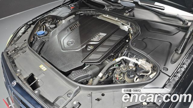Mercedes-Benz S-Class S560L 4MATIC